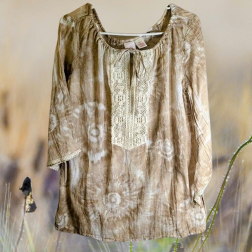 Xhilaration medium 1/2 angel sleeve 100 cotton woman's bathing suit coverup.